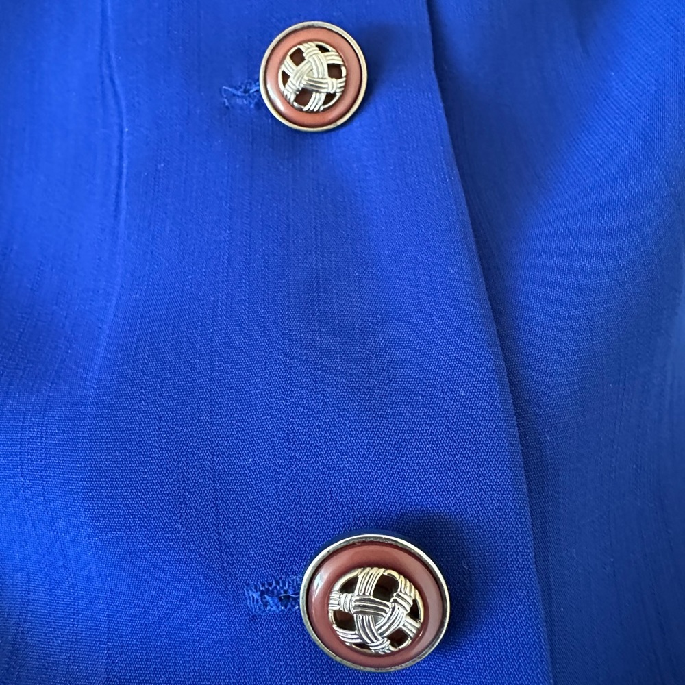 Puff Sleeve Tailored Fit Blouse - Picture 3 of 4